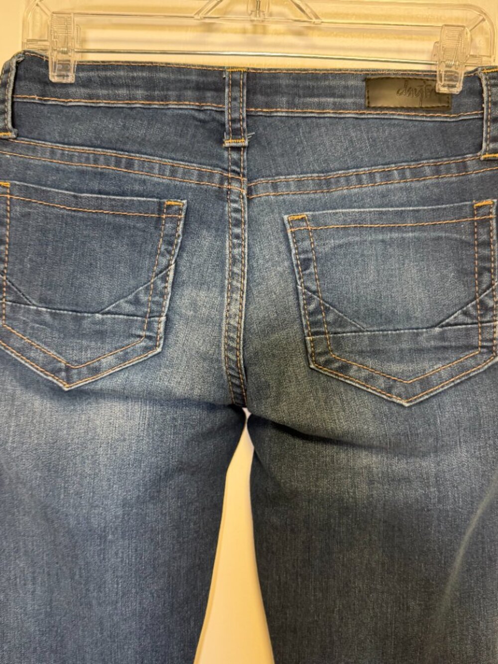 Daytrip Lynx Flare Jeans Size 27L Medium Wash Stretch Long Inseam - Picture 4 of 5